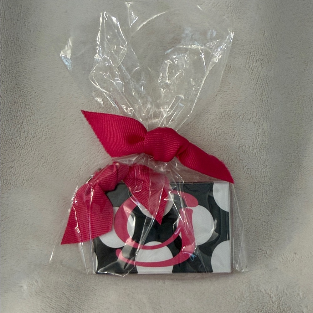 Keychain G initial